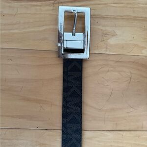 Michael Kors reversible black/brown signature logo with silver buckle